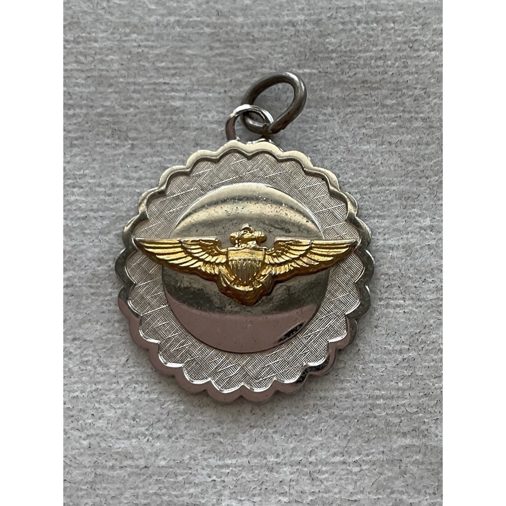 Lamode Sterling U.S. Navy aviator wings insignia Charm Or Pendant Vintage Silver